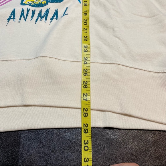 Ladie’s Official Def Leppard Graphic Design Sweatshirt NWT Size L - Picture 9 of 11